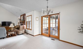 839 Deerfield Rd, Anderson, IN 46012