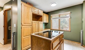 444 Greenvalley Dr, Andover, KS 67002