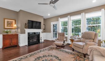 66 Butler Dr, Barnegat, NJ 08005