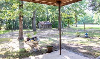 120 Peterson Dr, Benton, LA 71006