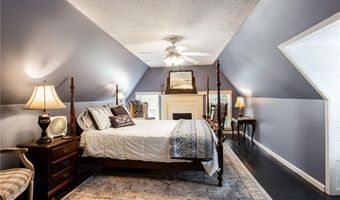 2345 Seagraves Mill Rd, Hull, GA 30646
