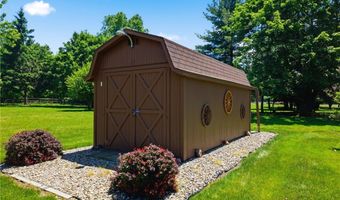 4150 Laubert Rd, Atwater, OH 44201