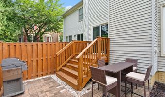8074 SKY BLUE Dr, Alexandria, VA 22315
