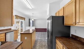 2 FOXFIELD Ct, Bear, DE 19701