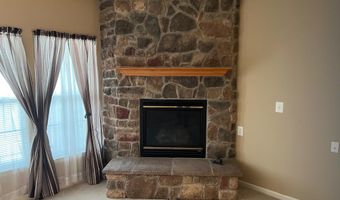 812 LONG Dr 812-F, Aberdeen, MD 21001