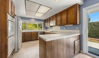 5409 Willowick Cir, Anaheim, CA 92807