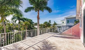 189 Coconut Dr, Fort Myers Beach, FL 33931