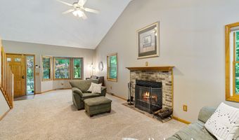 1016 MAPLE HILL Ave SE, Ada, MI 49301