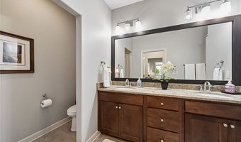 3813 NW Linwood Ln, Ankeny, IA 50023