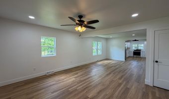 1121 3rd Ave E, Albia, IA 52531