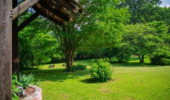 86 Pine Grove Dr, Andrews, NC 28901