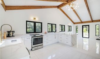 19481 483 S River Rd, Alva, FL 33920