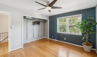 2021 S LANGLEY St, Arlington, VA 22204