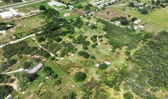 6032 MOUNT OLIVE Rd, Adkins, TX 78101