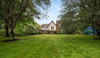 245 Borden Rd, Middletown, NJ 07748