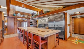 5140 Turtle Point Dr, Ann Arbor, MI 48105