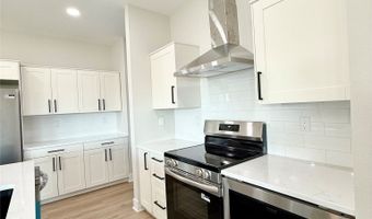 1946 Tuscany Dr SE, Altoona, IA 50009