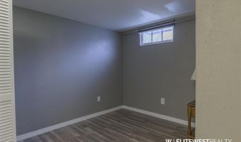 30 N Division St, Cowley, WY 82420