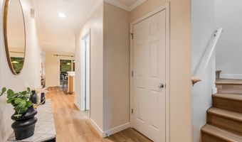 16905 NW ARIZONA Dr, Beaverton, OR 97006