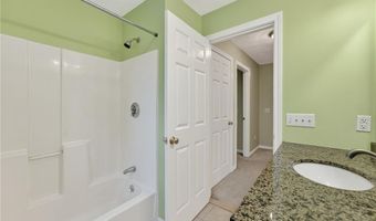 11 Soneric Ln, Richmond, RI 02812