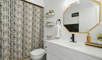 204 Dakota Dr, Andover, NJ 07848