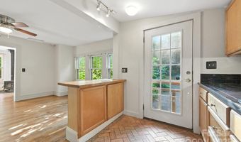 54 Downing St, Asheville, NC 28806
