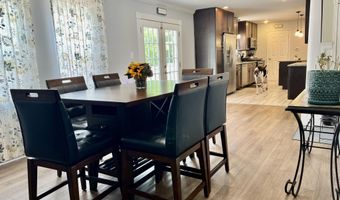 14 Hemlock Ln, Bayville, NJ 08721