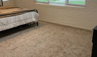 607 L St, Aurora, NE 68818