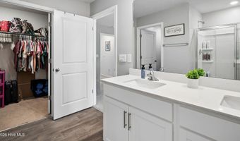 4295 Stanfield Ct, Ayden, NC 28513