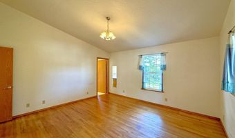 860 JODEE Ln, Brookings, OR 97415