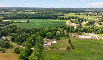 18600 Manitou Rd, Addison, MI 49220
