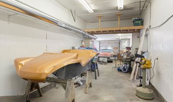33 Bunker Hill Rd, Auburn, NH 03032