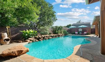 202 Wayne Dr, Aledo, TX 76008