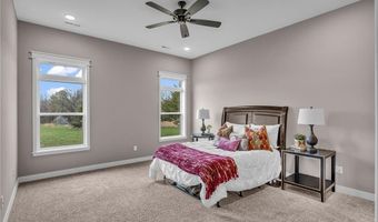 1006 Bluestem Cir, Baldwin City, KS 66006