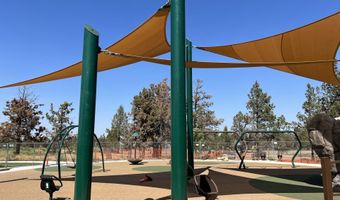 3614 NE Desert Juniper Ln, Bend, OR 97701