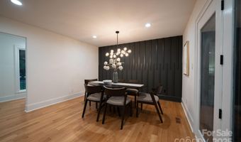 4901 Pine Ridge Rd, Charlotte, NC 28226