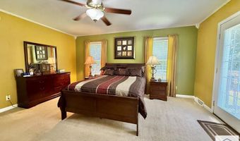 100 Flamingo Rd, Bassett, VA 24055