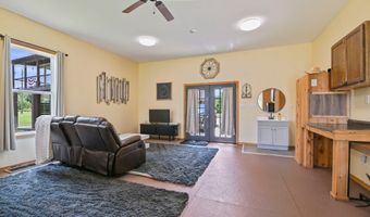 722 Lakeshore Dr, Autaugaville, AL 36003