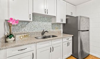 98-1032 Moanalua Rd 3-305, Aiea, HI 96701
