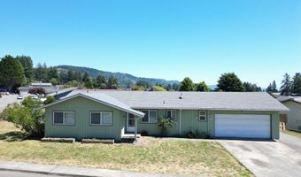 824 KEVIN Pl, Brookings, OR 97415