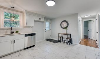 29 Mine Rd, Bristol, CT 06010