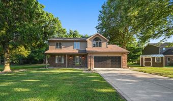 17 Pine Grove Dr, Batesville, IN 47006
