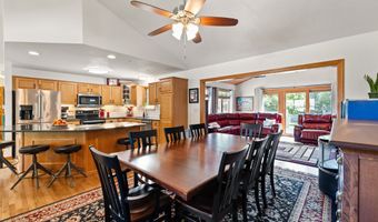 835 S 11th St, Adel, IA 50003