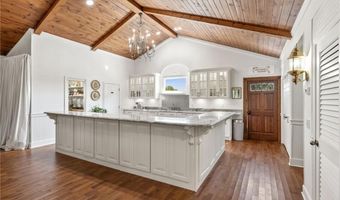 115 S Main St, Adairsville, GA 30103