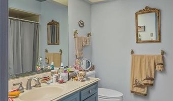 231 Hurricane Bluff Dr, Benton, LA 71006