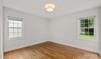 3207 Edsel Pl, Charlotte, NC 28205