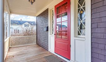 9 Linden Ave, East Providence, RI 02916