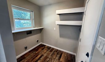 2058 Trailwood Dr, Biloxi, MS 39532