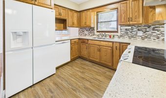 2208 E Cross St, Anderson, IN 46012