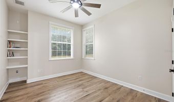 13525 PALM Dr, Astatula, FL 34705